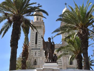 الجزائر